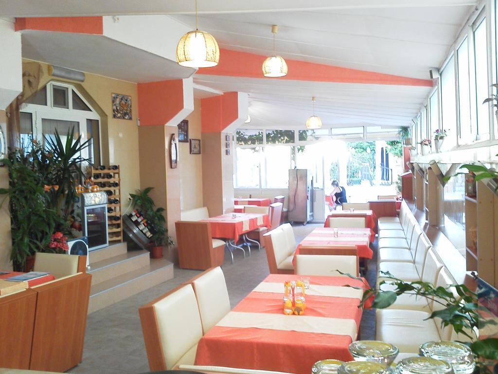 Krasi Hotel 라브다 외부 사진