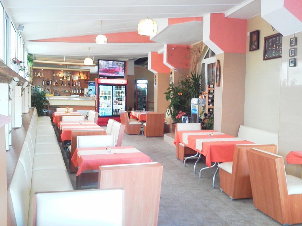 Krasi Hotel 라브다 외부 사진